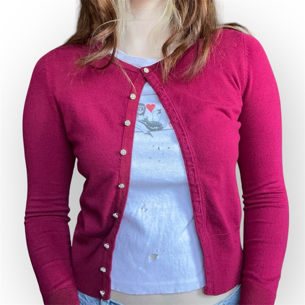 red/slight magenta cardigan